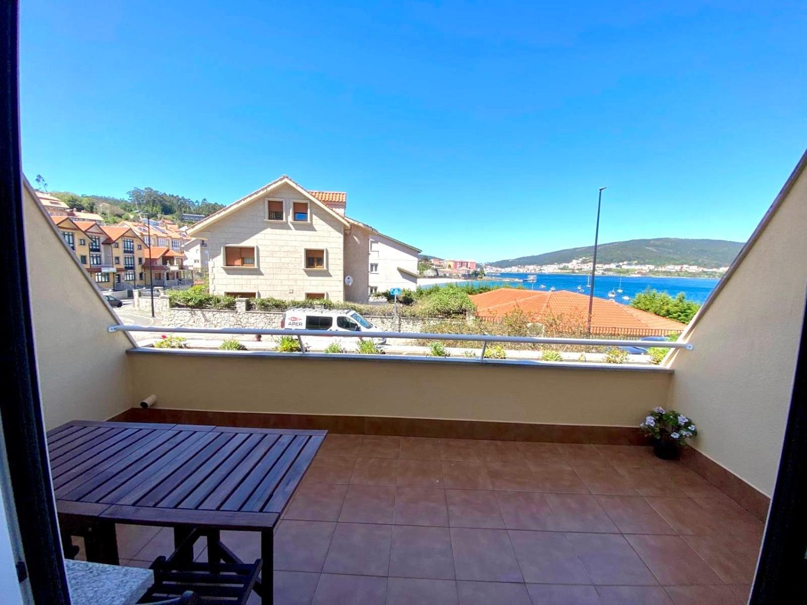 Apartamento Playa Blanca Corcubión エクステリア 写真